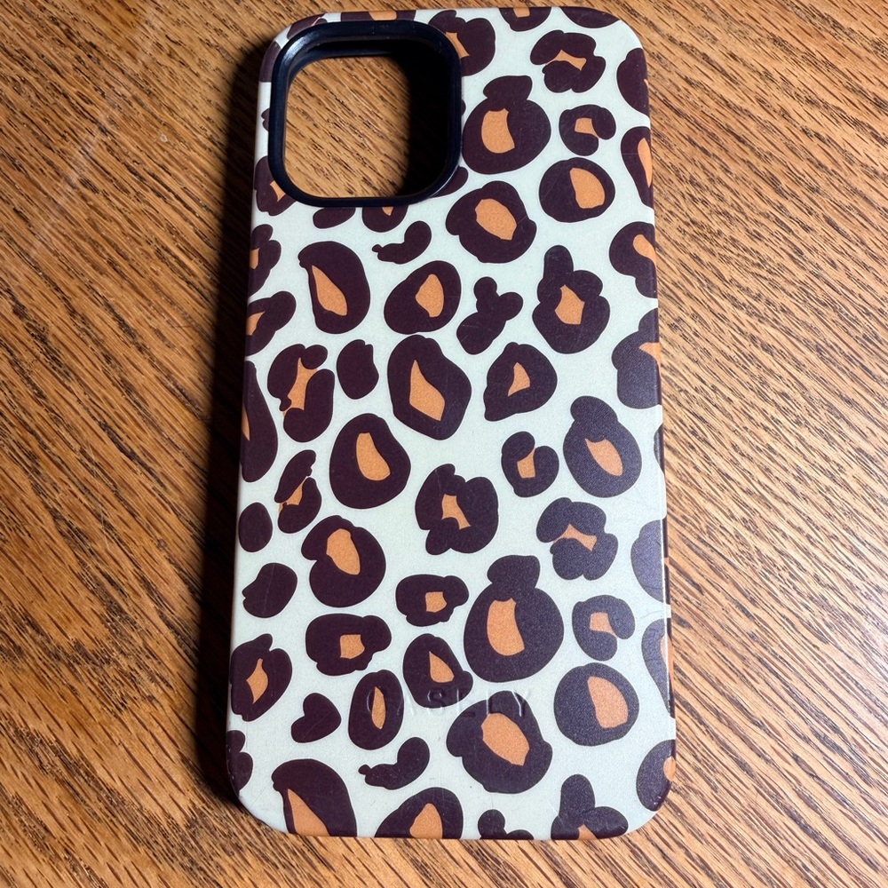 Leopard Print Phone Case in Brown & Cream